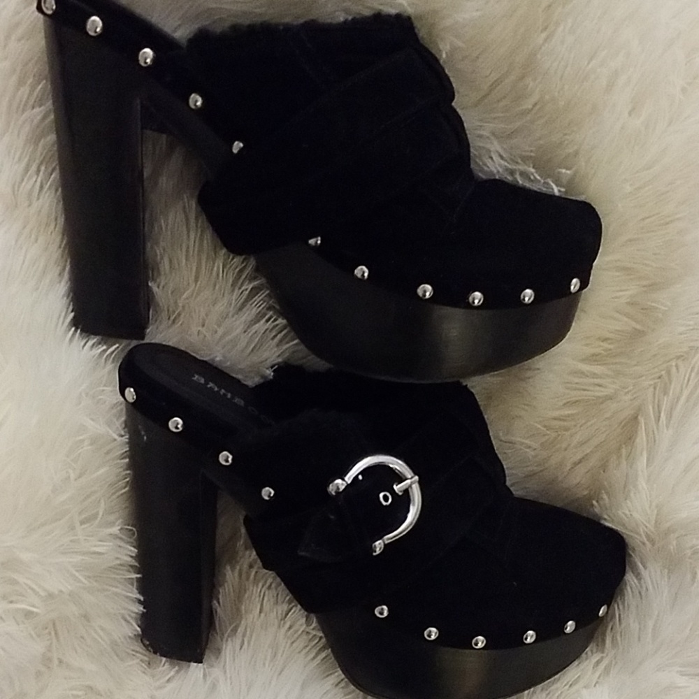 Bamboo platforms